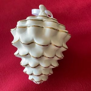 Pottery barn pinecone ornament